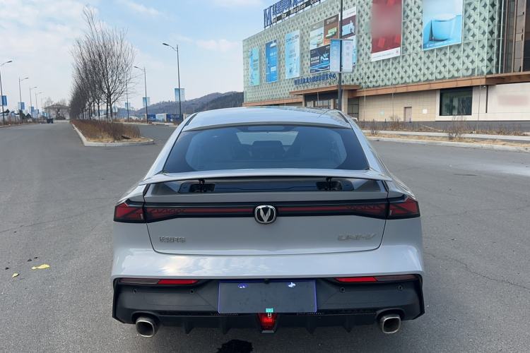 Used CHANGAN UNI-V 2023 1.5T Prestige Model
