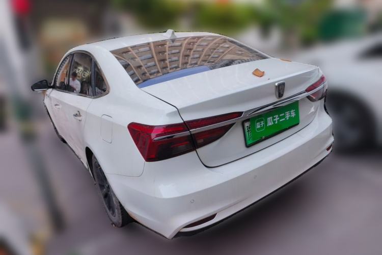 Used Roewe i6 New Energy 2017 45T Hybrid Connect & Smart Enjoyment Edition
