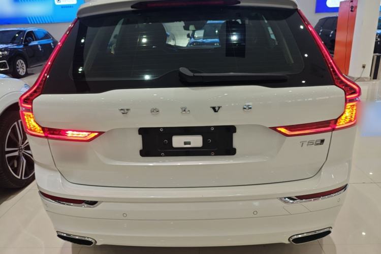 Used Volvo XC60 2020 T5 4x4 Smart Luxury Edition