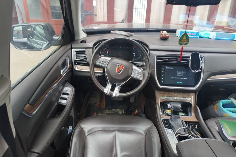 Used Roewe RX8 2019 30T Smart Connectivity Two-Wheel Drive Supreme Flagship Edition