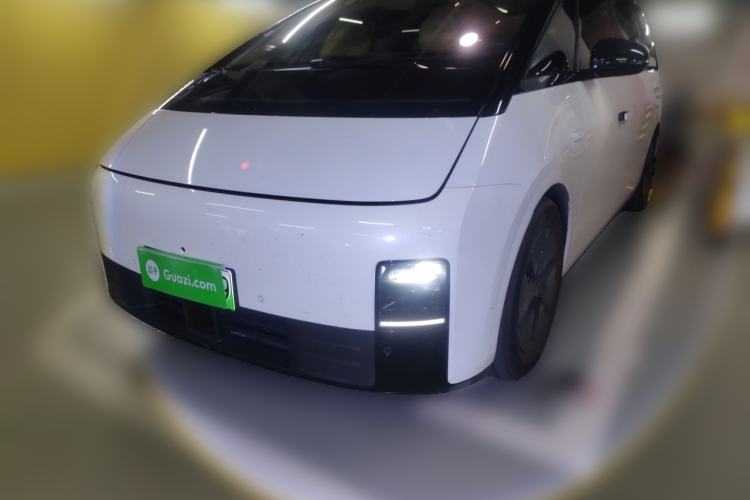 Used Li Auto MEGA 2025 Home Family Special Edition Guazi used car, China used car export, Used car for sale, Used cars, Cheapest cars for sale