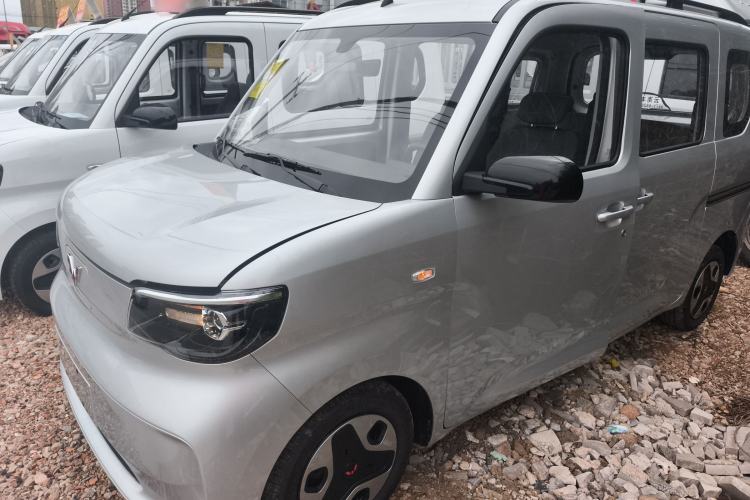Used Wuling Zhiguang New Energy 2025 Comfort Model
