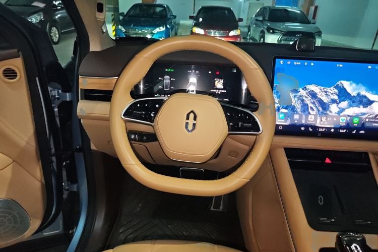 Used Hima AITO M7 2024 1.5T Intelligent Driving 4WD Max Edition 5 Seats Steering Wheel