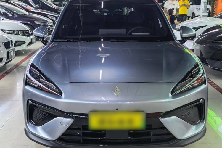 Used Baojun Yunhai 2024 140km Plug-in Hybrid Version
