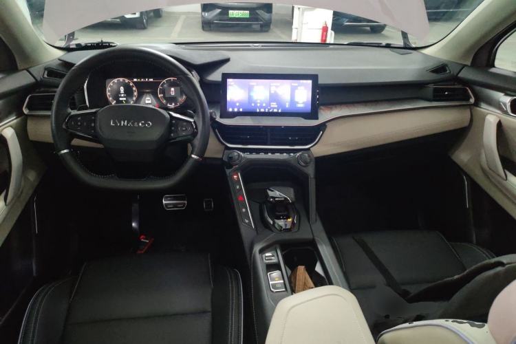 Used Lynk & Co 06 2021 1.5T Shero Pink Special Edition
