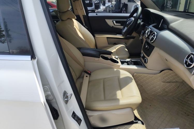 Used Mercedes-Benz GLK-Class 2014 GLK 200 Standard Model Right Front Seat