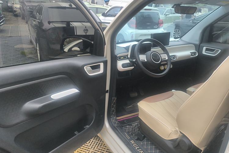 Used Wuling Hongguang MINIEV 2024 3rd Generation 215km Youth Edition Driver Seat
