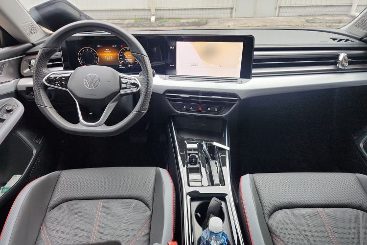 Used Volkswagen Lamando 2022 Lavida L 280TSI DSG Cool & Spicy Edition Interior 2