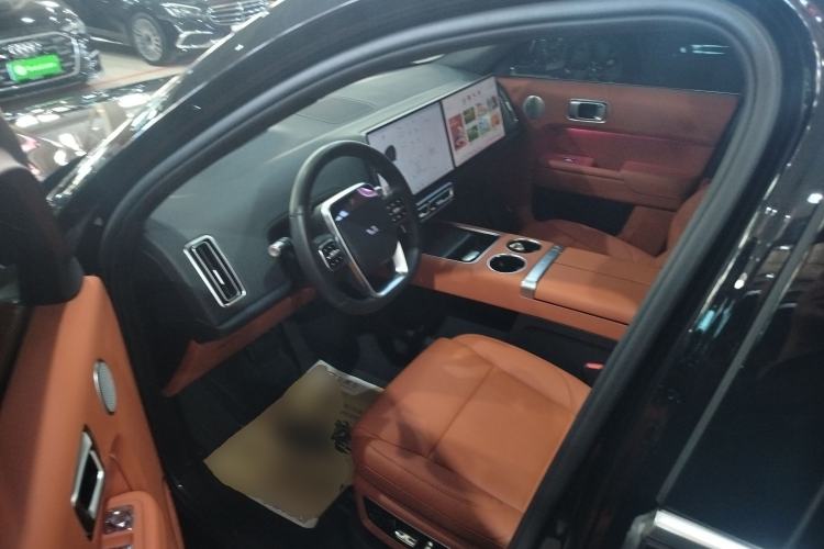 Used Li Auto L8 2023 Pro Model