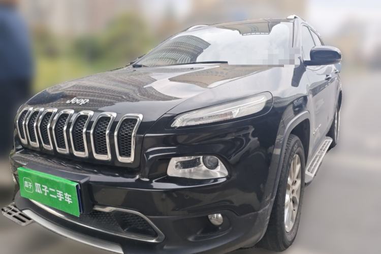 Used Jeep Cherokee 2016 2.4L Professional Smart Version