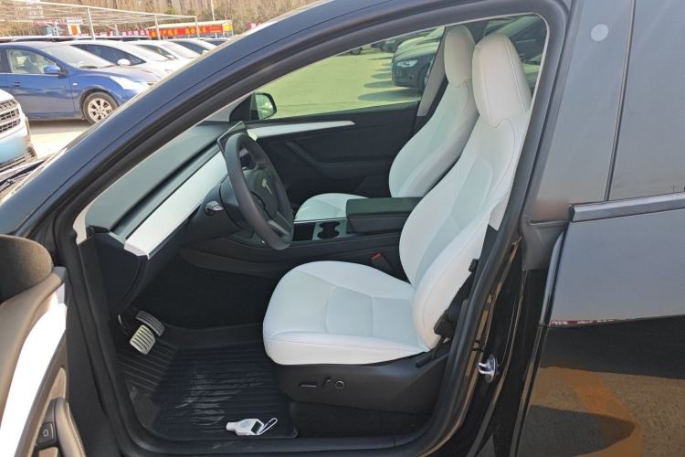 Used Tesla Model Y 2022 Performance High-Performance All-Wheel-Drive Version
