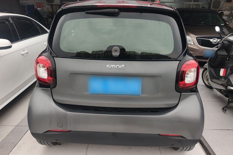 Used smart fortwo 2015 1.0L 52 kW Hardtop Passion Edition
