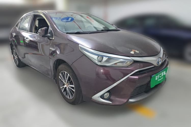 Used Toyota Levin 2016 Dual-Engine 1.8H GS E-CVT Elite Model with Sunroof Front Right 45 Deg