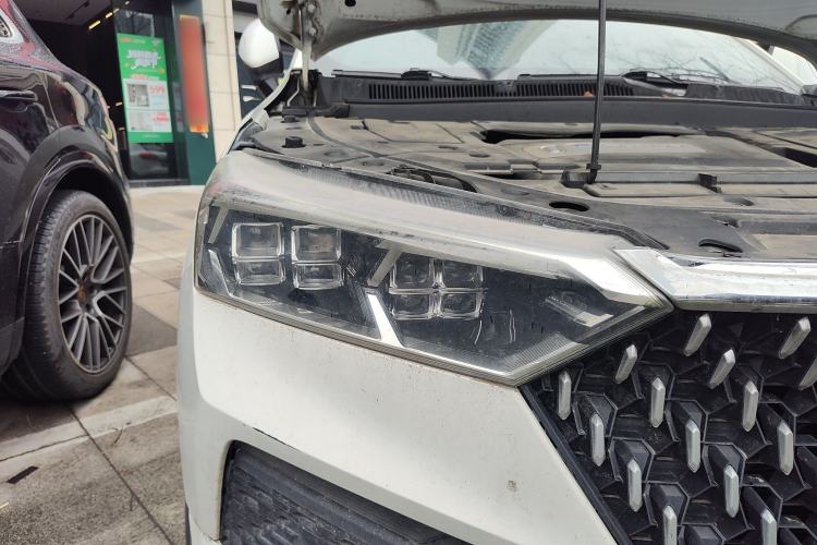 Used Bestune T77 2019 230 TID Automatic Luxury Version National V
