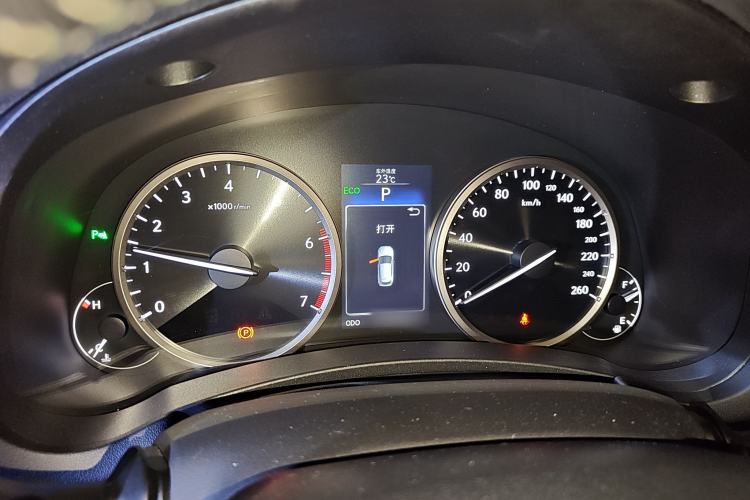 Used Lexus NX 2015 200T All-Wheel-Drive Fēngshàng Edition
