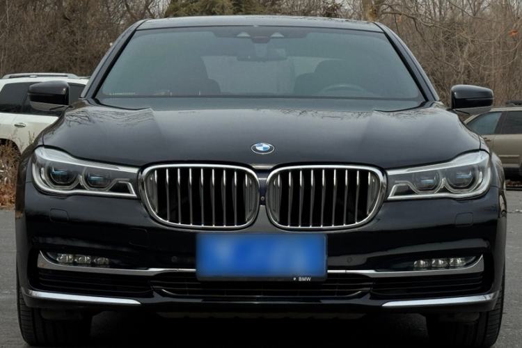 Used BMW 7 Series 2017 740Li xDrive Luxury Edition Exterior 4