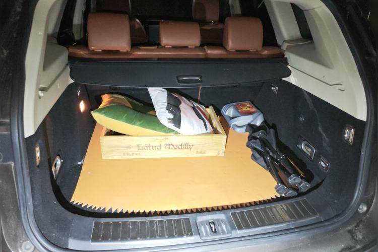 Used Zotye T700 2017 1.8T Dual-Clutch Prestige Model
