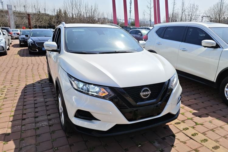 Used Nissan Qashqai 2023 Classic 2.0L CVT XV Comfort Edition Front Right 45 Deg