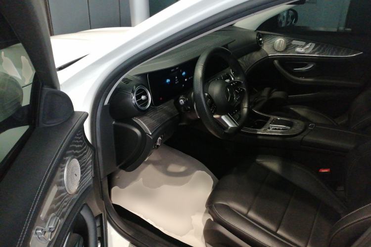 Used Mercedes-Benz E-Class New Energy 2023 E 350 e L Plug-in Hybrid Sports Sedan