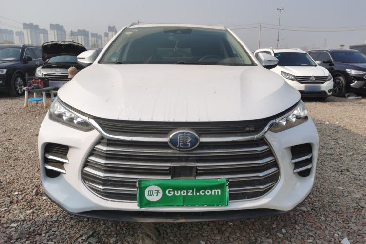 Used BYD Tang New Energy 2018 DM 2.0T All-Wheel Drive Smart Connectivity Luxury Model 7 Seats China V Emission Standard