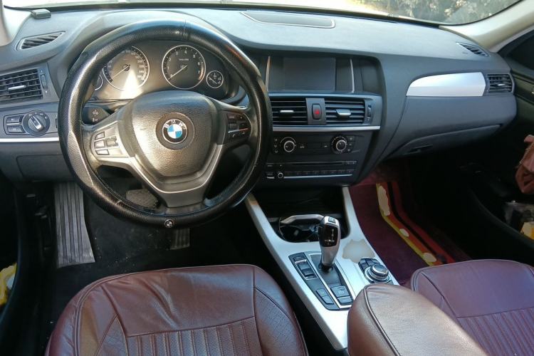 Used BMW X3 2014 xDrive20i Leading Model
