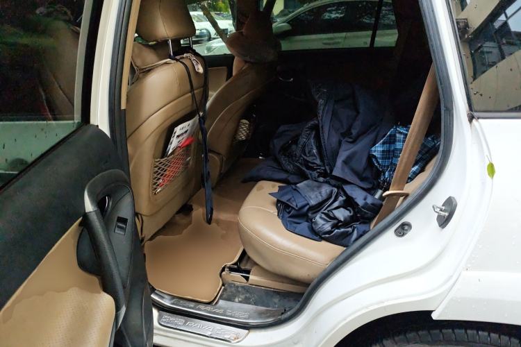 Used Toyota RAV4 2013 Special Edition 2.4L Manual 4x4 Prestige Left Rear Seat