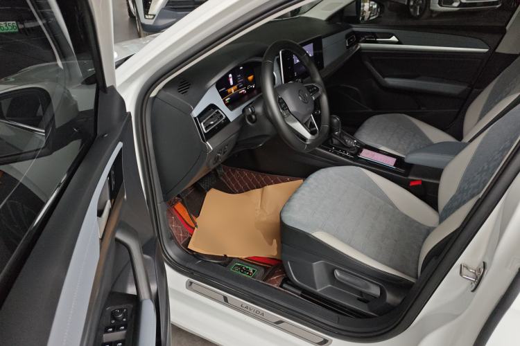 Used Volkswagen Lavida 2023 300TSI DSG Full-Comfort Edition
