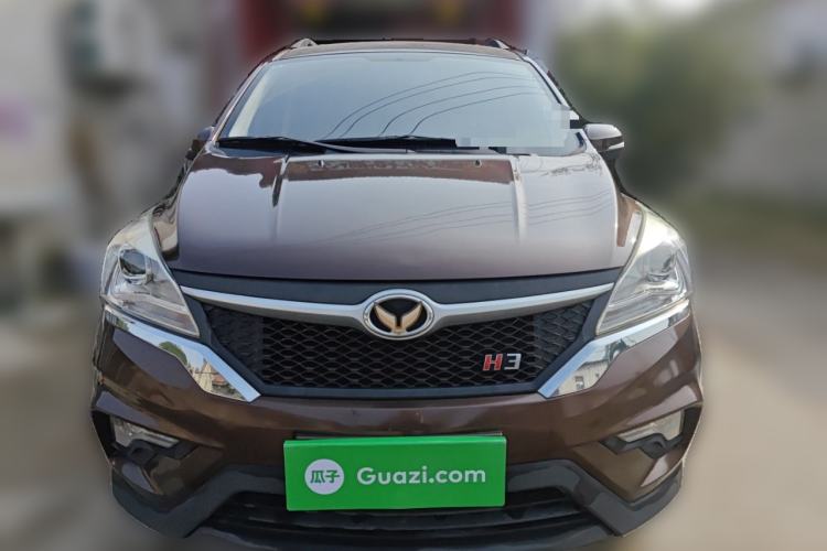 Used HYOSOW H3 2015 1.5L manual luxury version Front