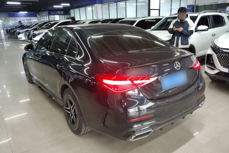 Used Mercedes-Benz C-Class 2024 Facelifted C-Class 260 L Night Edition Sports Version Rear Left 45 Deg