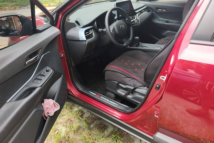 Used Toyota IZOA 2021 2.0L Enjoy Edition
