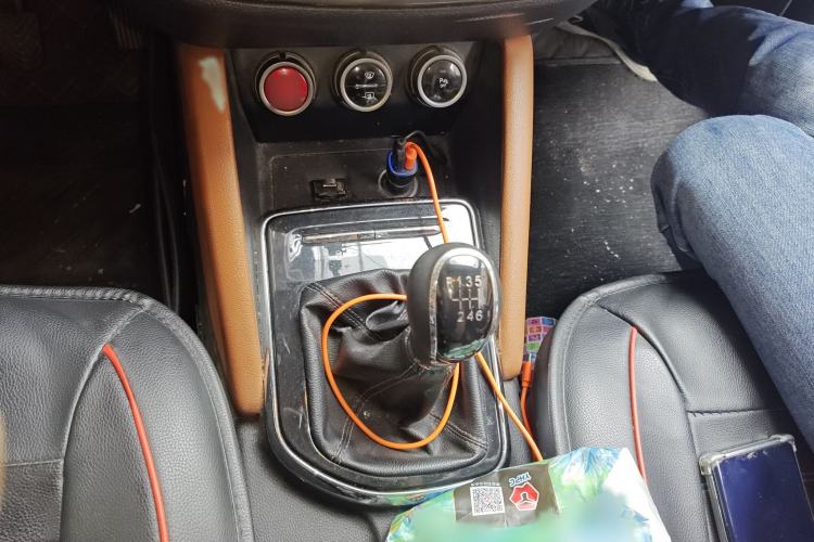 Used CHANGAN OSHAN CX70 2017 Facelifted CX70T 1.5T Manual High-Performance Edition
