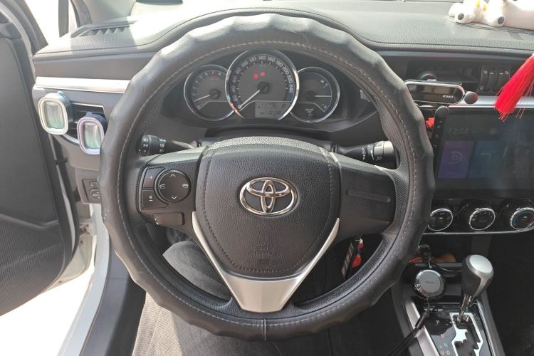 Used Toyota Corolla 2017 Revised Version 1.6L S-CVT GL Steering Wheel
