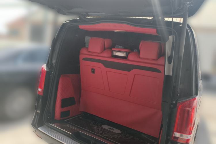 Used Mercedes-Benz V-Class 2018 V 260 Avantgarde Edition China VI Trunk