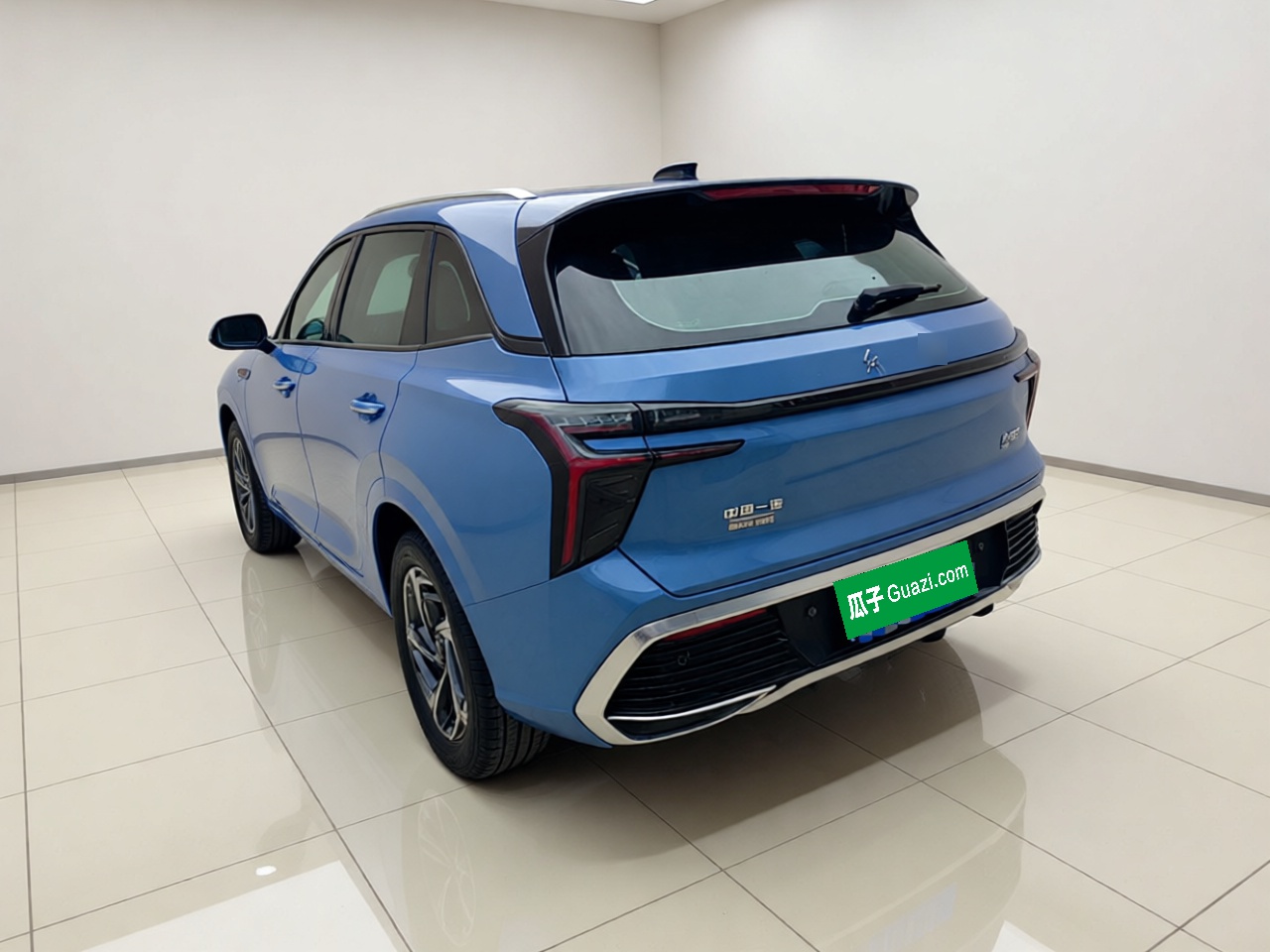 Hongqi HS3 2023 1.5T Two-Wheel Drive Shanwei Edition — снимка 4
