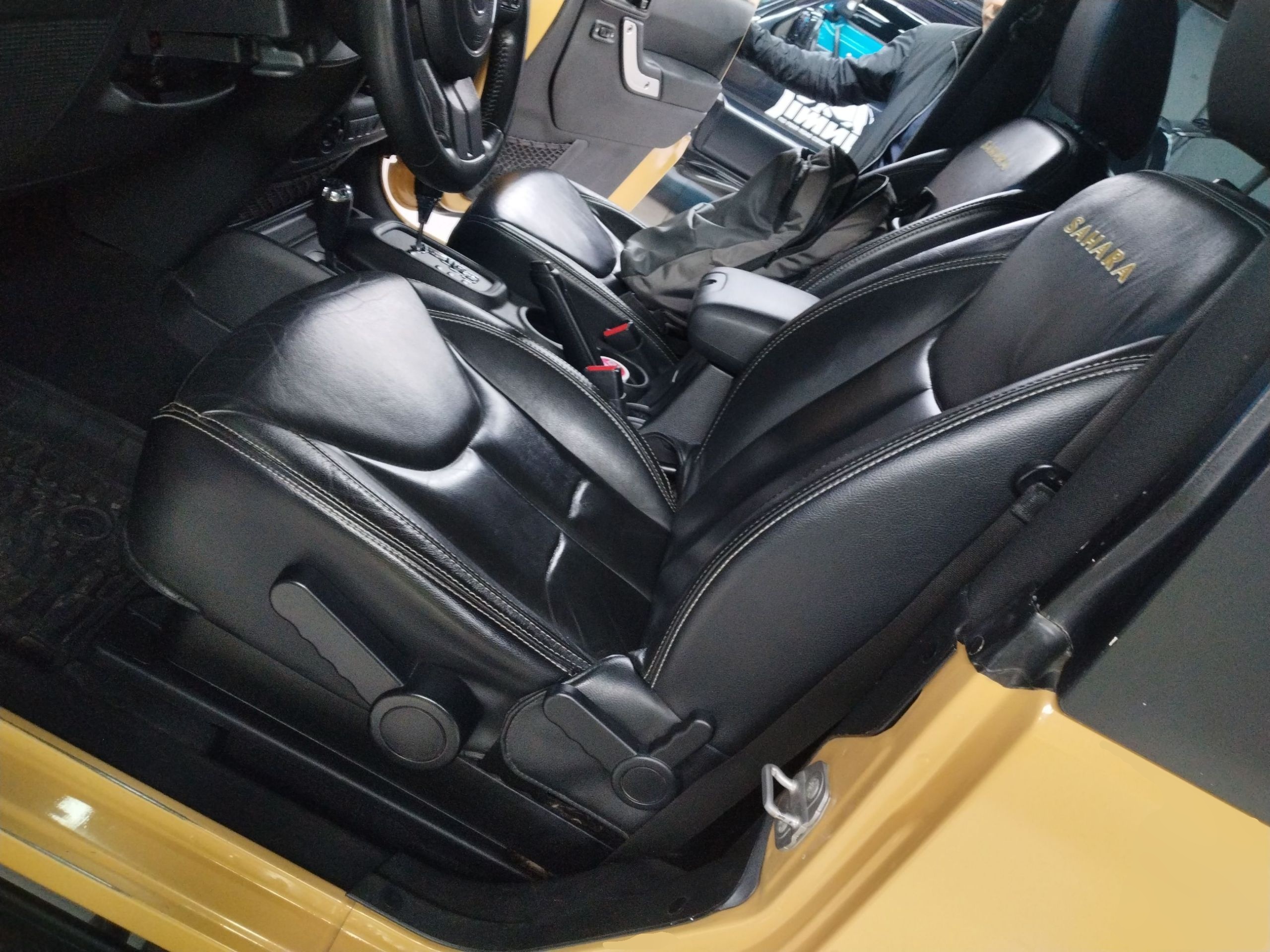 Interior delantero