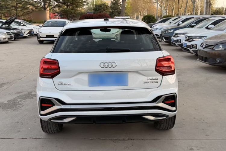 Used Audi Q2L 2022 35 TFSI Progressive Dynamic Edition Exterior 4