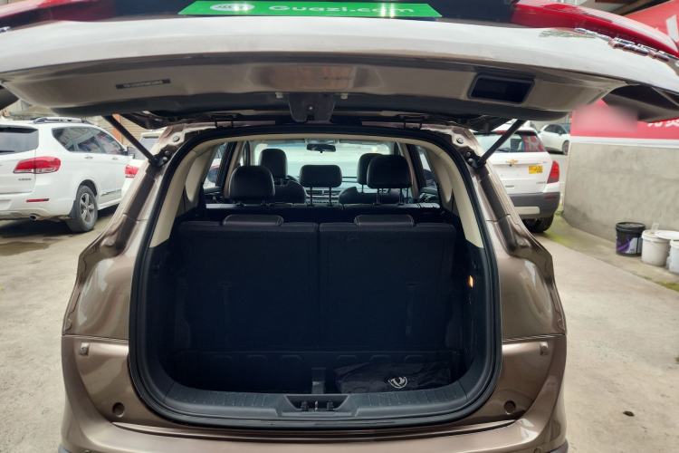 Used Dongfeng Fengon 580 2017 1.5T CVT Smart Style Model Trunk