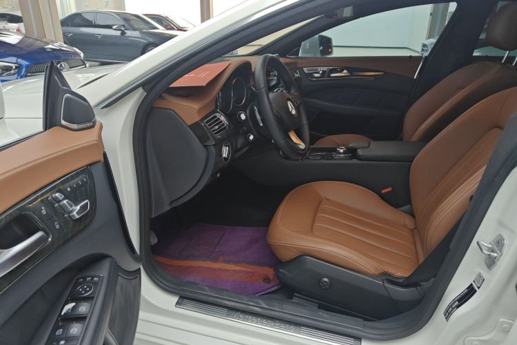 Used Mercedes-Benz CLS 2016 CLS 320 Elegant Edition Left Front Seat