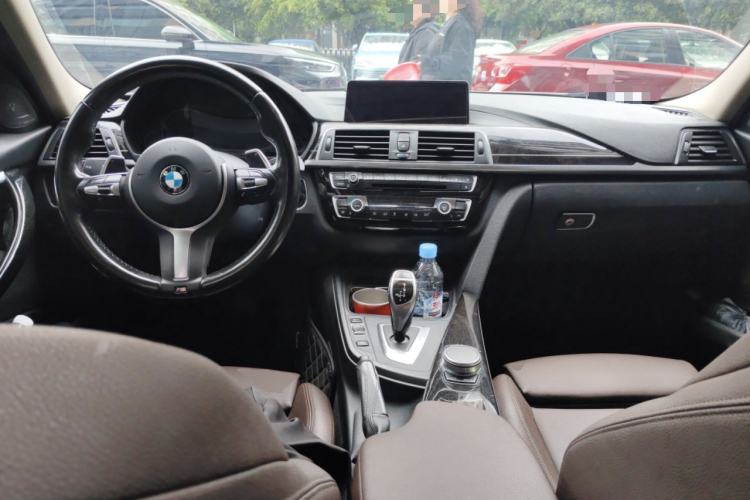 Used BMW 3 Series 2019 320Li M Sport Night Edition Center Console