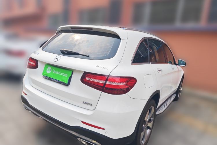 Used Mercedes-Benz GLC 2017 GLC 300 4MATIC Luxury Model Rear Right 45 Deg