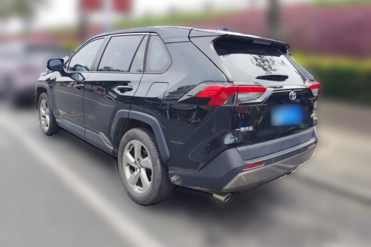 Used Toyota RAV4 2022 2.0L CVT Two-Wheel Drive Fashion Plus Edition Rear Left 45 Deg