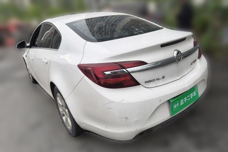 Used Buick Regal 2015 1.6T Leading Technology Model Rear Left 45 Deg