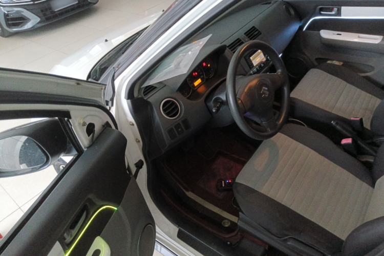 Used Suzuki Swift 2014 1.5L Automatic Fashion Edition