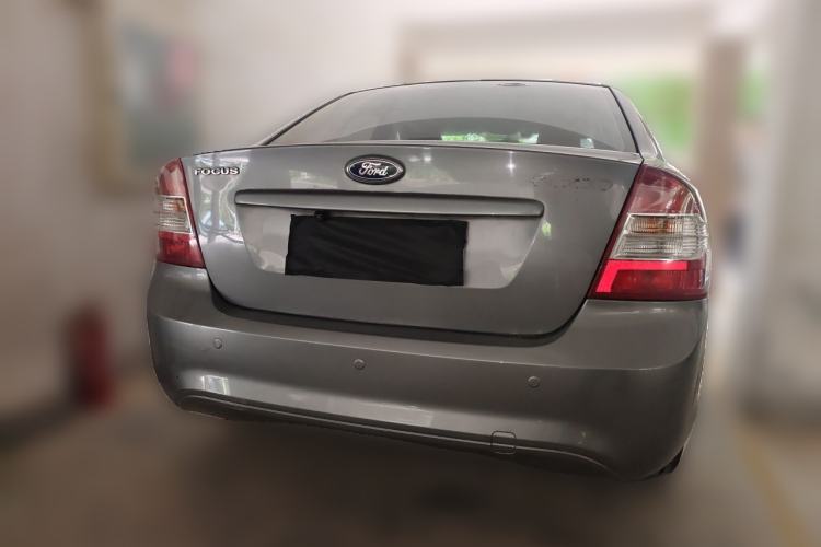 Used Ford Focus 2011 Sedan 1.8L Automatic Fashion Edition
