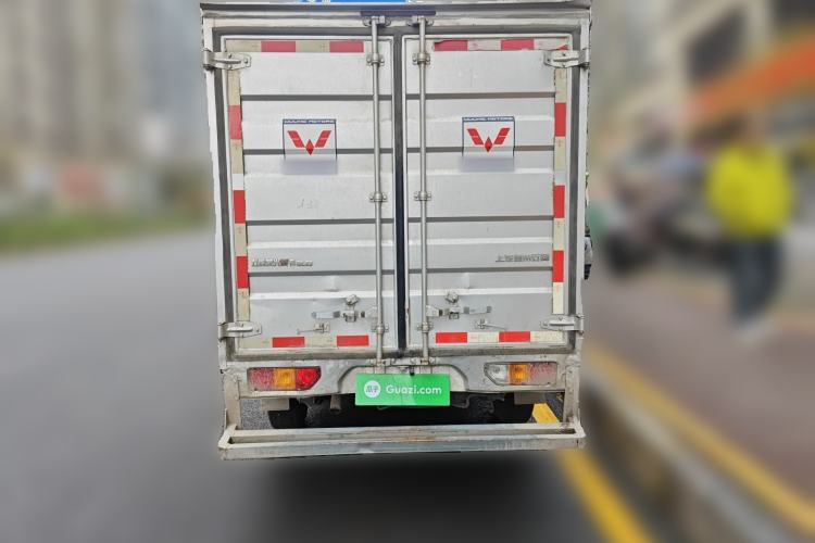 Used Wuling Rongguang New Truck 2023 2.0L Single-Row Base Version LJM20B Rear