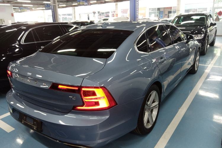 Used Volvo S90 2018 T4 Zhiyuan Edition