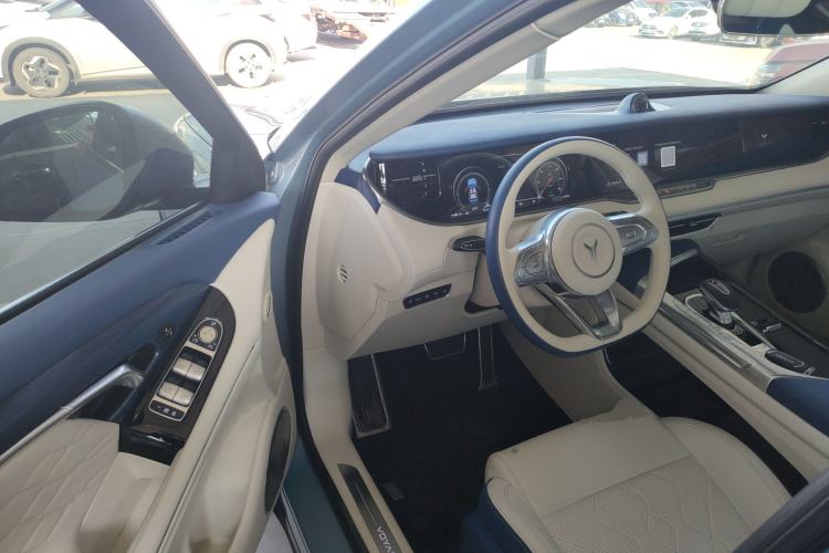 Used VOYAH FREE 2021 Four-Wheel Drive Extended-Range First Edition Commemorative Edition Exclusive Luxury Package
