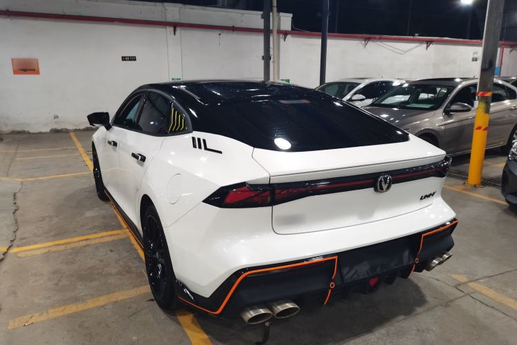 Used CHANGAN UNI-V 2024 2.0T High-Performance Version Exterior 8