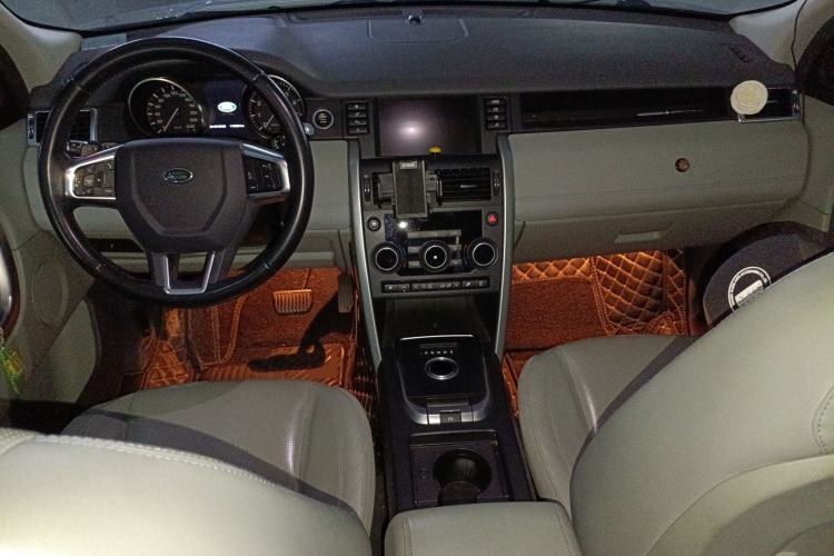 Used Land Rover Discovery Sport 2016 2.0T SE
