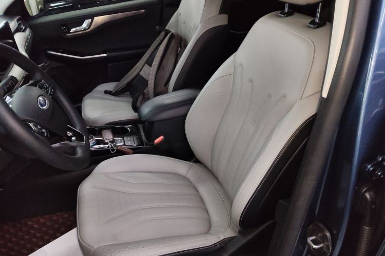 Used Ford Escape 2020 EcoBoost 245 Four-Wheel Drive Titanium Edition Left Front Seat